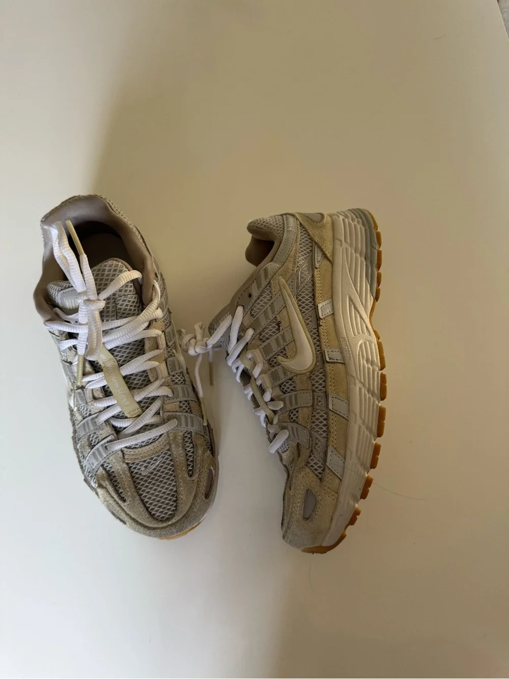 Women Nike P-6000 Shoes 6.5